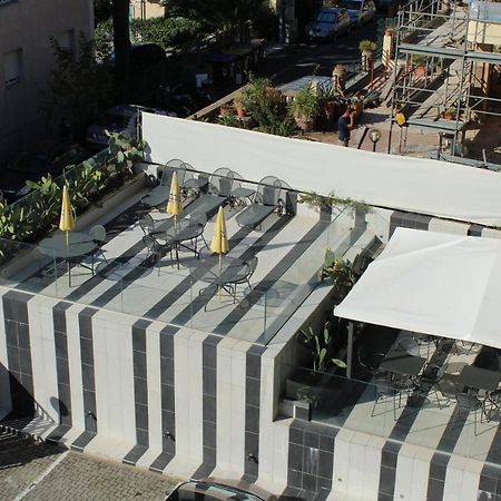 Hotel Palace Varazze Kültér fotó