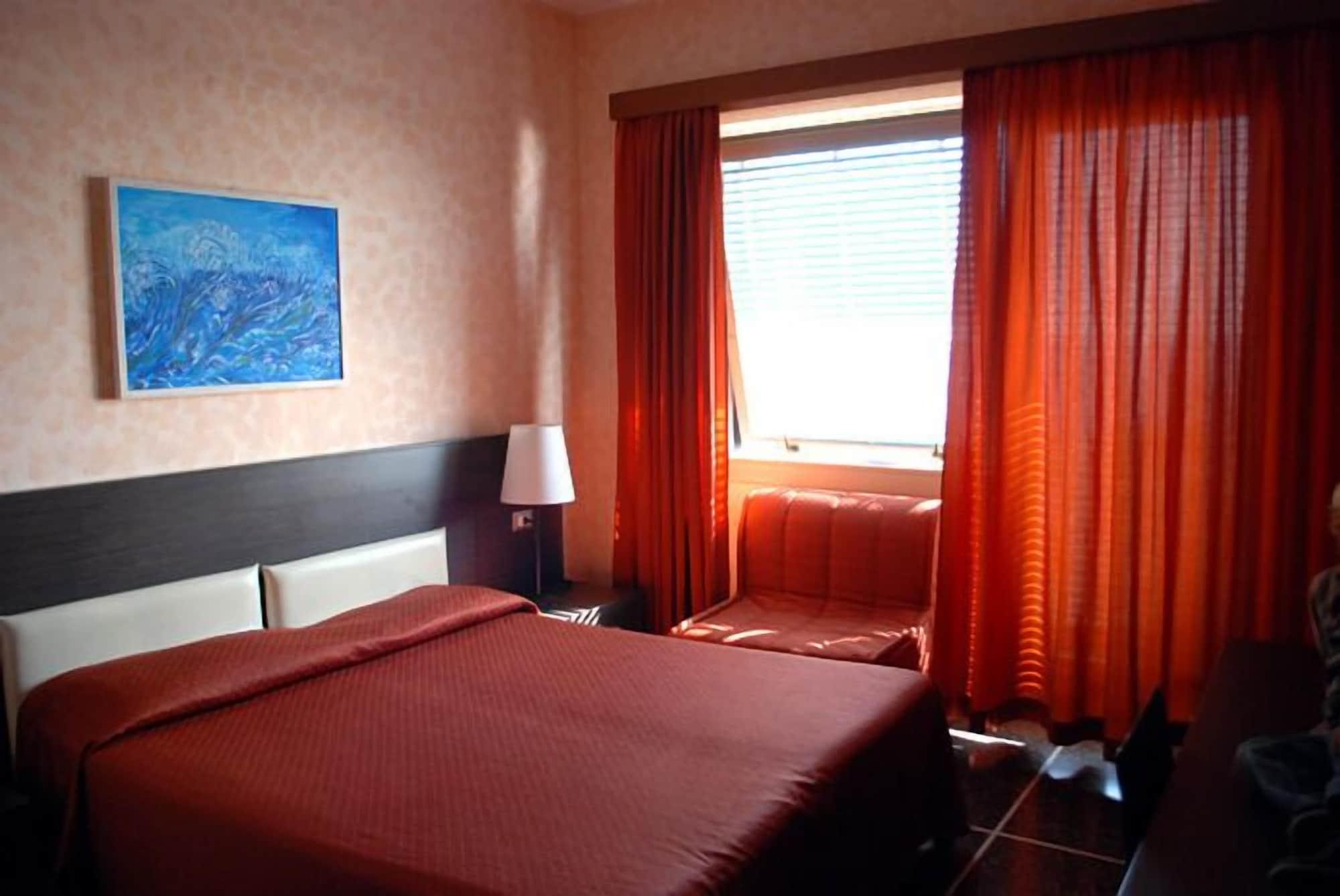 Hotel Palace Varazze Kültér fotó