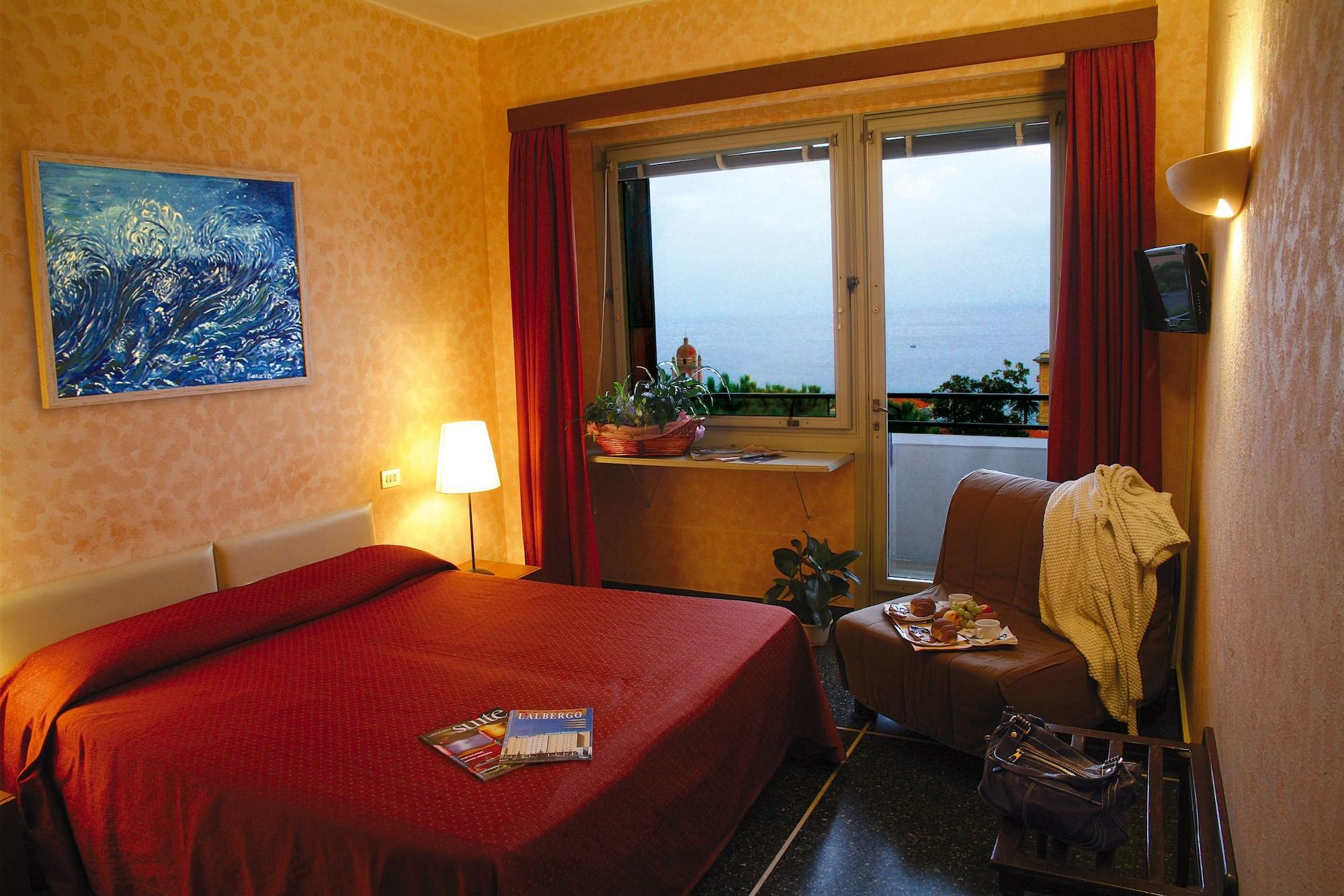 Hotel Palace Varazze Kültér fotó