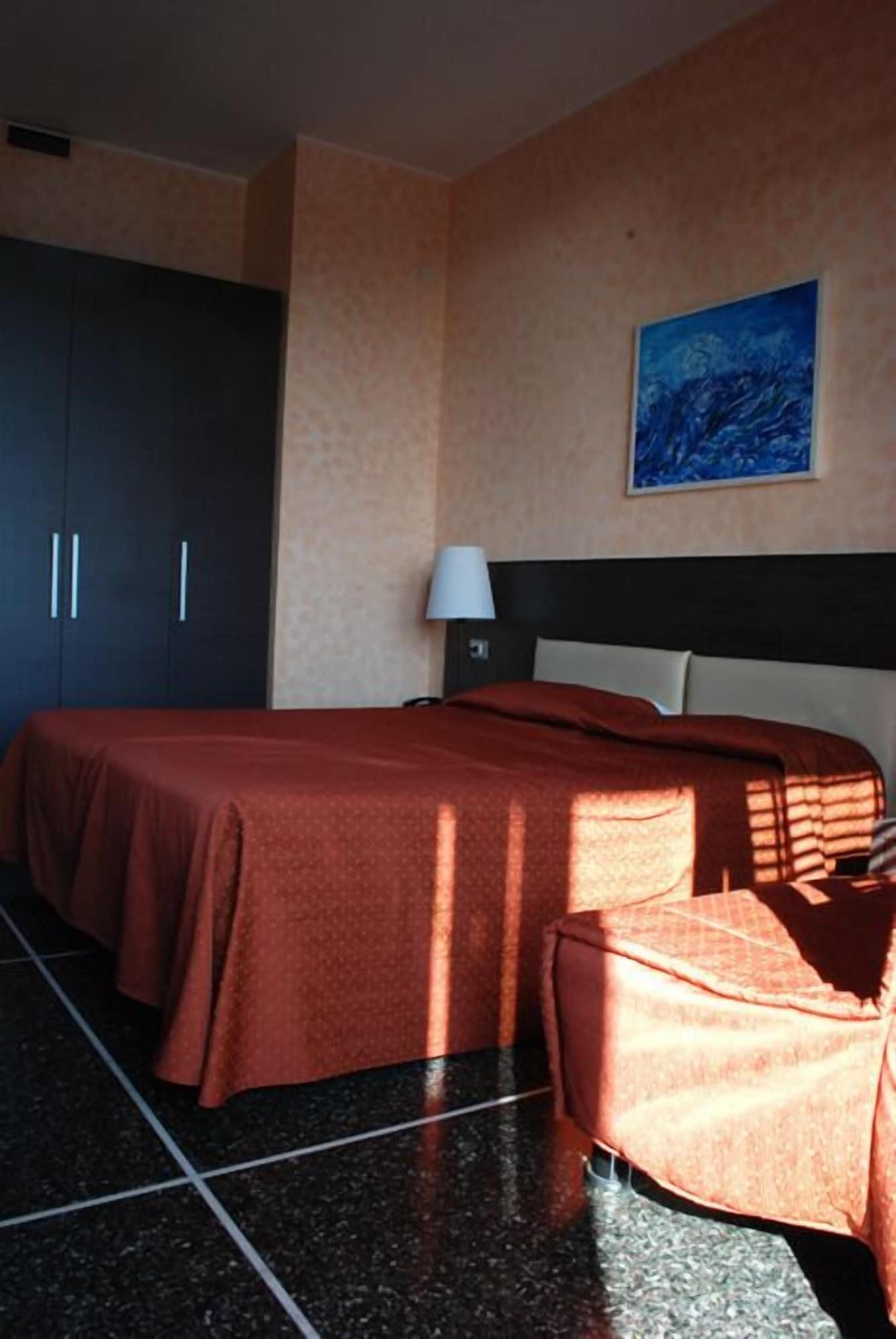Hotel Palace Varazze Kültér fotó