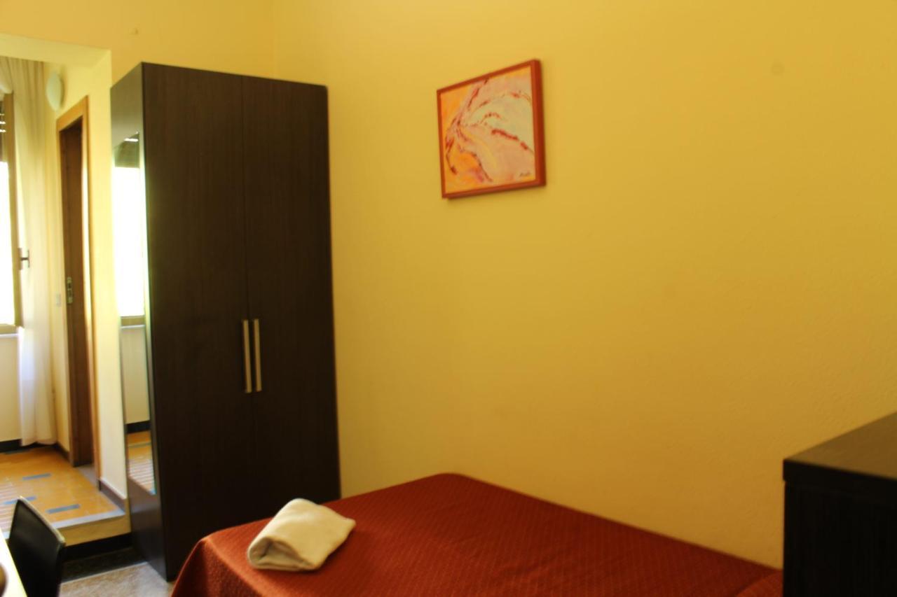 Hotel Palace Varazze Kültér fotó