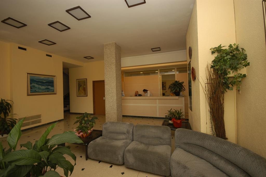Hotel Palace Varazze Kültér fotó